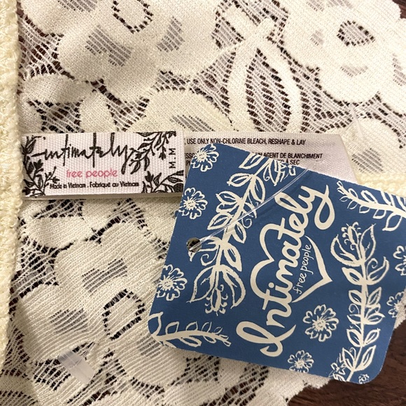 Free people lace racerback yellow medium NWT - Picture 5 of 6